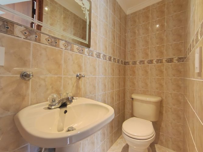 Apartamento de 3 alcobas en arriendo en Laureles, Medellín, 110 m² · foto 5 de 20