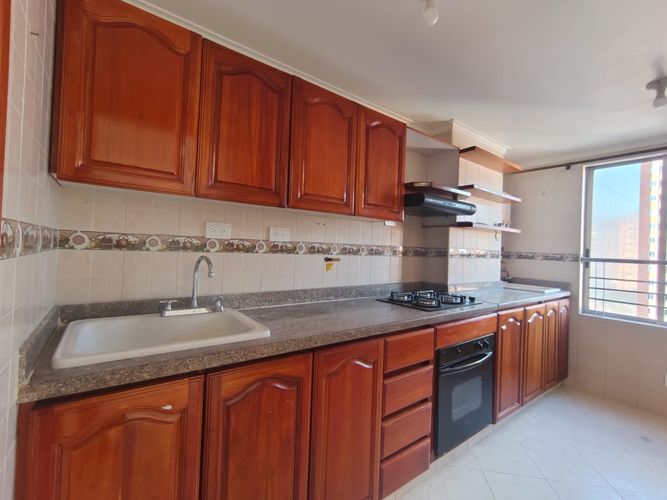 Apartamento de 3 alcobas en arriendo en Laureles, Medellín, 110 m² · foto 7 de 20