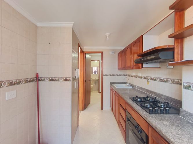 Apartamento de 3 alcobas en arriendo en Laureles, Medellín, 110 m² · foto 10 de 20