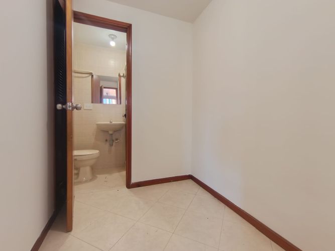 Apartamento de 3 alcobas en arriendo en Laureles, Medellín, 110 m² · foto 11 de 20