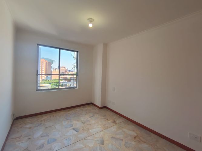 Apartamento de 3 alcobas en arriendo en Laureles, Medellín, 110 m² · foto 20 de 20