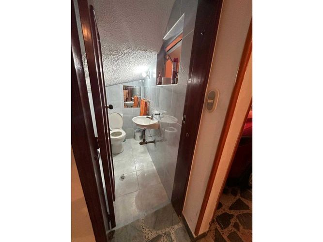 Casa en venta en Quinta Paredes, Bogotá · foto 11 de 24