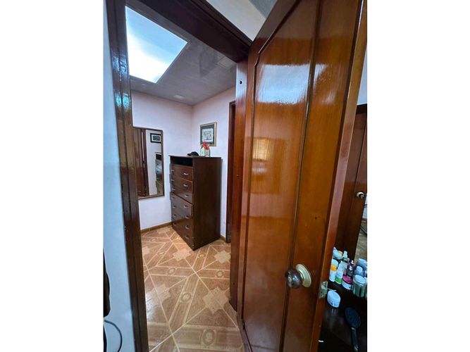 Casa en venta en Quinta Paredes, Bogotá · foto 24 de 24