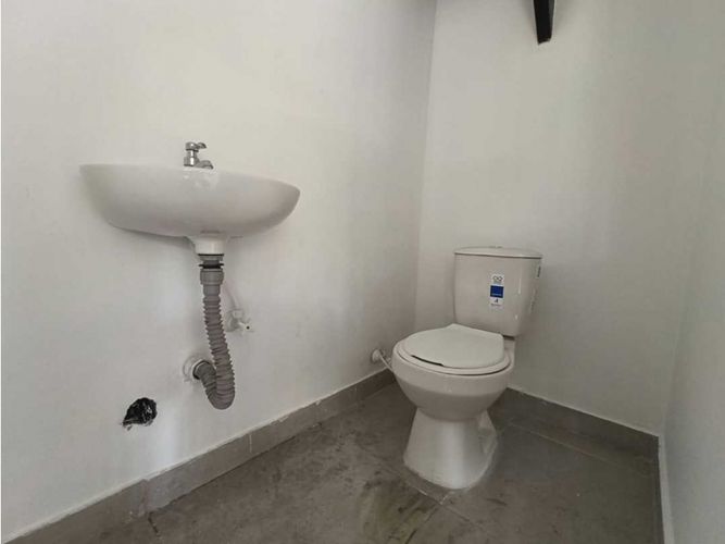 Local en arriendo en Manchester, Bello, 60 m² · foto 7 de 9
