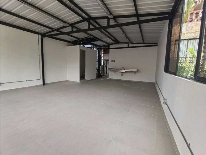 Local en arriendo en Manchester, Bello, 60 m² · foto 8 de 9