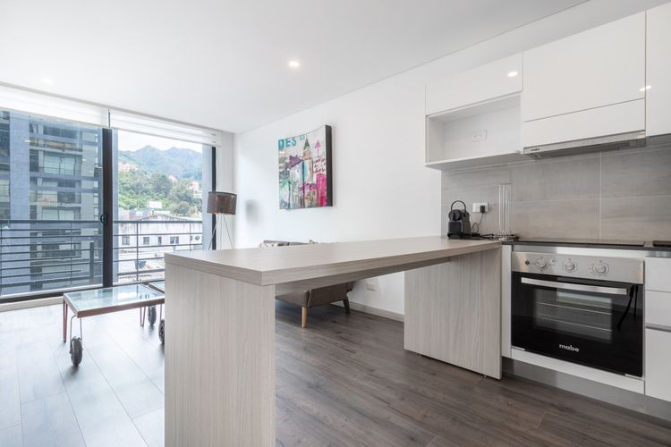 Apartamento de 1 alcoba en venta en Santa Barbara Oriental, Bogotá, 55 m² · foto 4 de 16