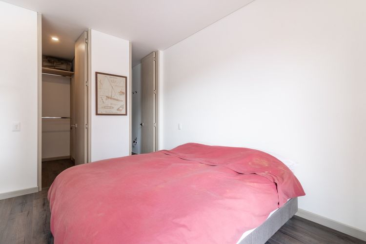 Apartamento de 1 alcoba en venta en Santa Barbara Oriental, Bogotá, 55 m² · foto 8 de 16