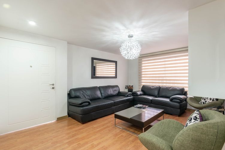 Casa de 5 alcobas en venta en Cedritos, Bogotá, 240 m² · foto 8 de 20