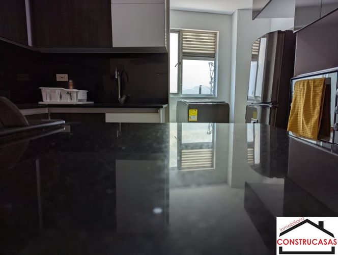 Apartamento de 3 alcobas en arriendo en Conquistadores, Medellín, 105 m² · foto 11 de 13