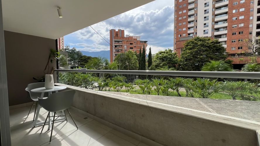 Apartamento de 3 alcobas en venta en Las Lomitas, Sabaneta, 87 m² · foto 5 de 7