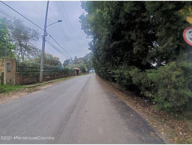 Lote en venta en Santa Rita, Chía, 7590 m² · foto 4 de 7