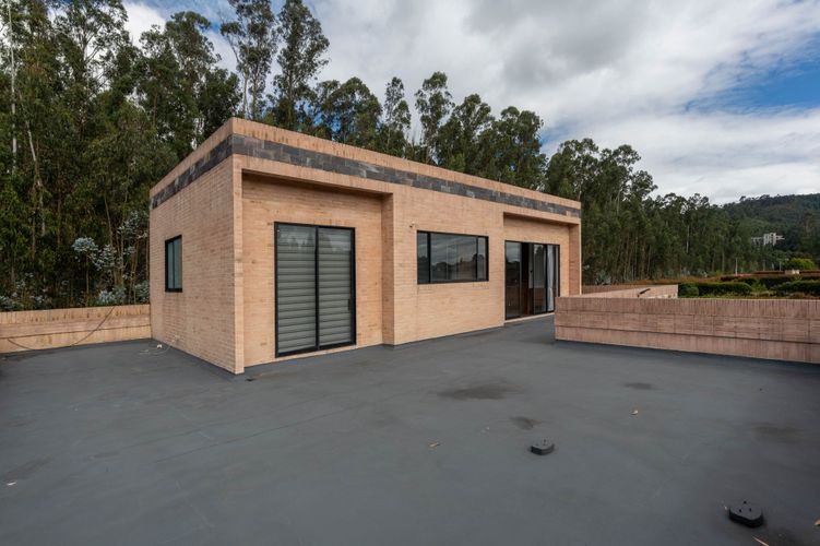 Casa de 4 alcobas en venta en Hatogrande, Sopó, 304 m² · foto 17 de 20