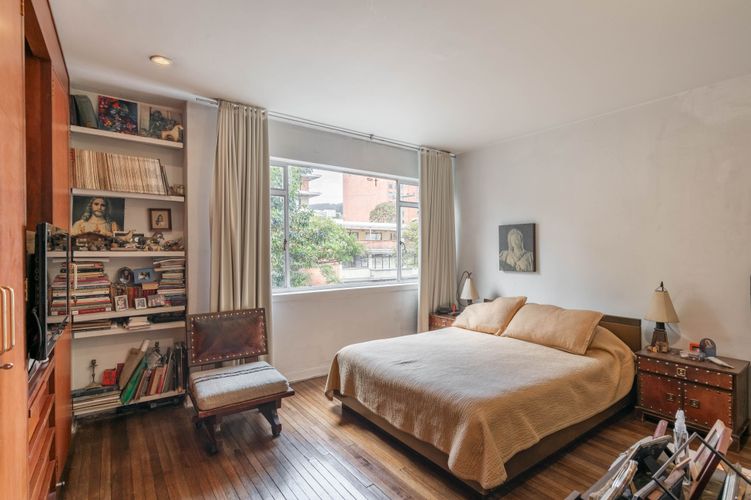 Apartamento en venta en Quinta Camacho, Bogotá · foto 9 de 20