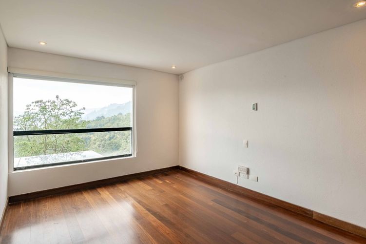 Casa de 4 alcobas en venta en Camino Al Meta, Bogotá, 348 m² · foto 18 de 20
