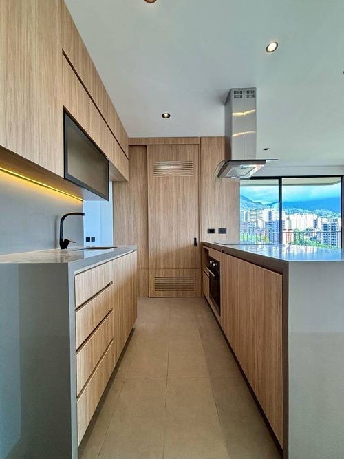Apartamento de 2 alcobas en venta en Alto De Misael, Envigado, 101 m² · foto 4 de 19