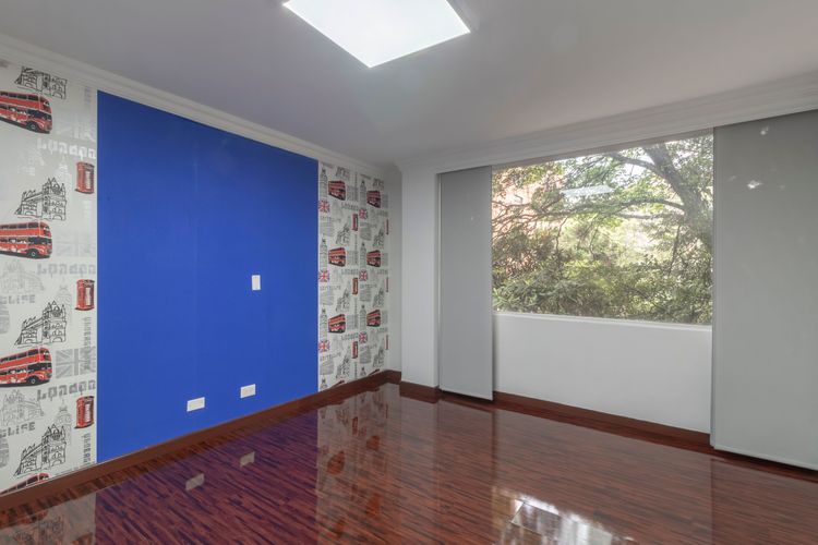 Apartamento de 5 alcobas en venta en Chico Norte, Bogotá, 266 m² · foto 19 de 20