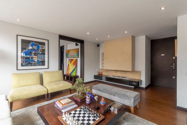 Apartamento de 3 alcobas en venta en Santa Paula, Bogotá, 252 m² · foto 2 de 20