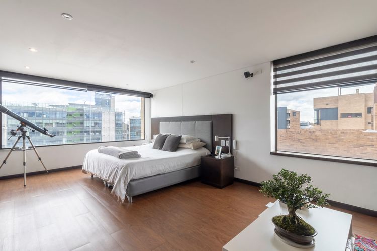 Apartamento de 3 alcobas en venta en Santa Paula, Bogotá, 252 m² · foto 19 de 20