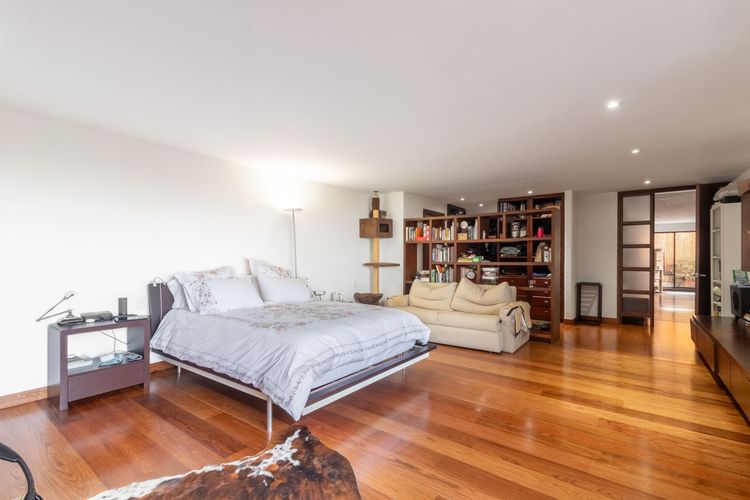 Apartamento de 3 alcobas en venta en Santa Ana, Bogotá, 324 m² · foto 16 de 20