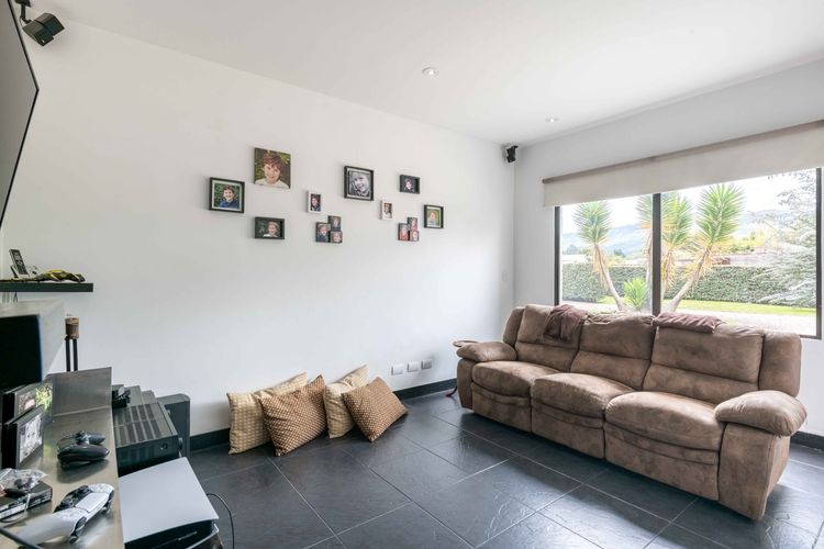 Casa de 4 alcobas en venta en Guaymaral, Bogotá, 500 m² · foto 10 de 20