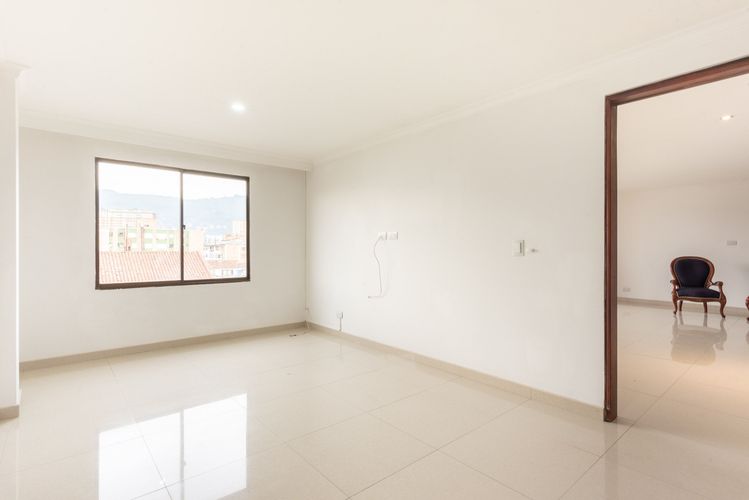 Apartamento de 4 alcobas en venta en El Contador, Bogotá, 177 m² · foto 7 de 20