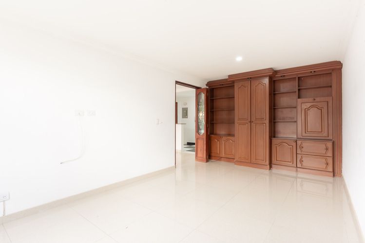 Apartamento de 4 alcobas en venta en El Contador, Bogotá, 177 m² · foto 8 de 20