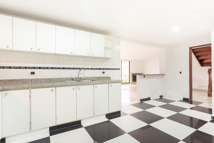 Apartamento de 4 alcobas en venta en El Contador, Bogotá, 177 m² · foto 10 de 20