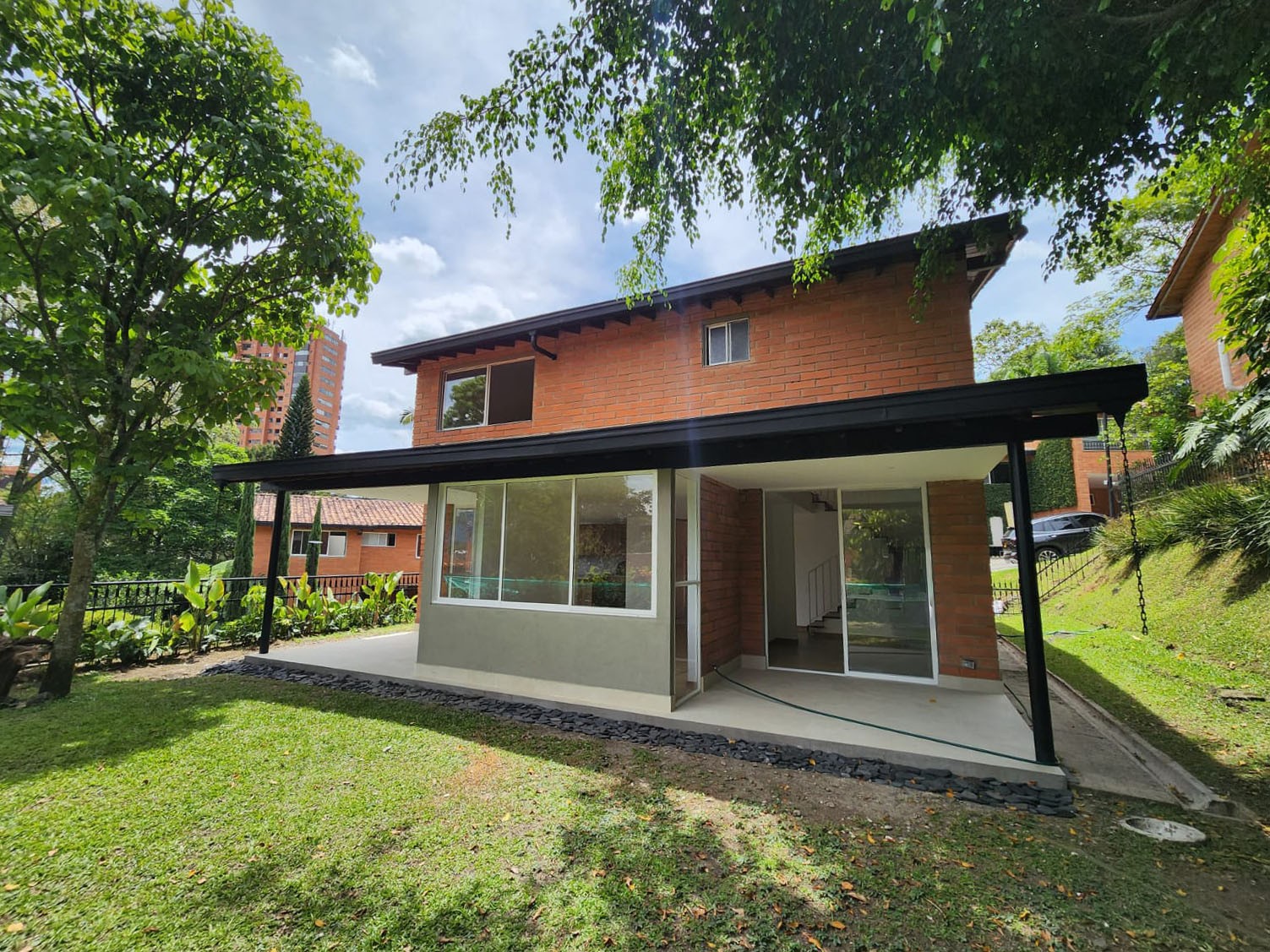 Casa en arriendo en El Poblado, Medellín · foto 19 de 19