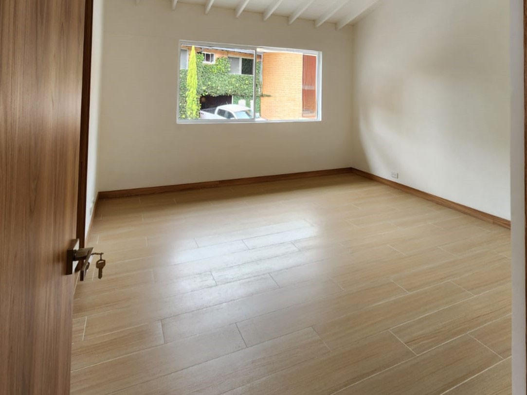 Casa en arriendo en El Poblado, Medellín · foto 6 de 19