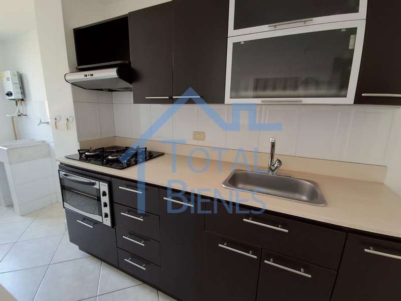 Apartamento en venta en El Poblado, Medellín · foto 22 de 23
