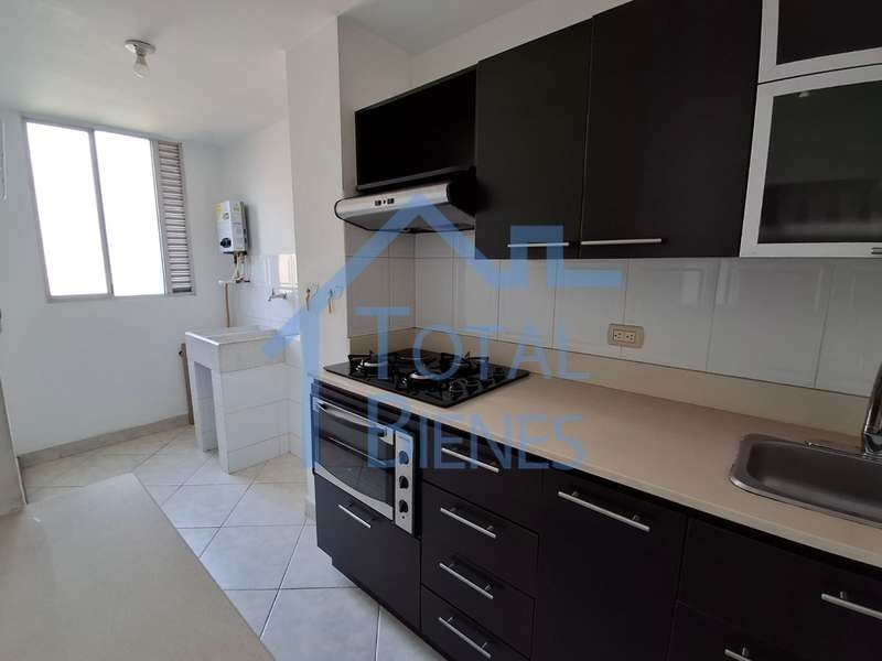 Apartamento en venta en El Poblado, Medellín · foto 21 de 23