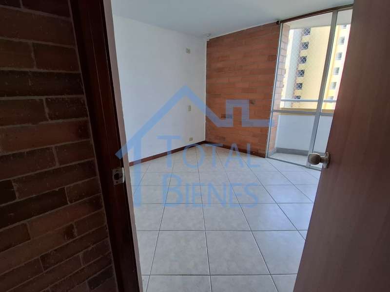 Apartamento en venta en El Poblado, Medellín · foto 17 de 23
