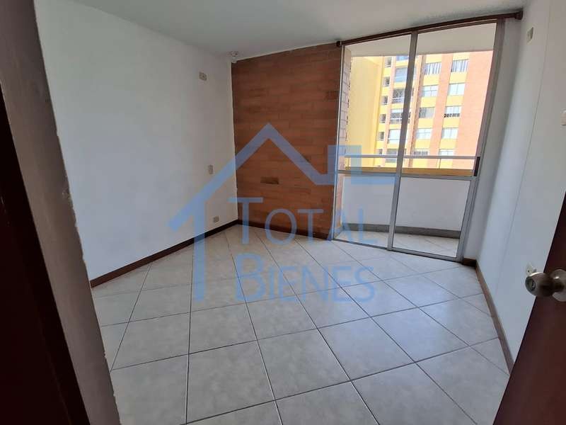 Apartamento en venta en El Poblado, Medellín · foto 18 de 23