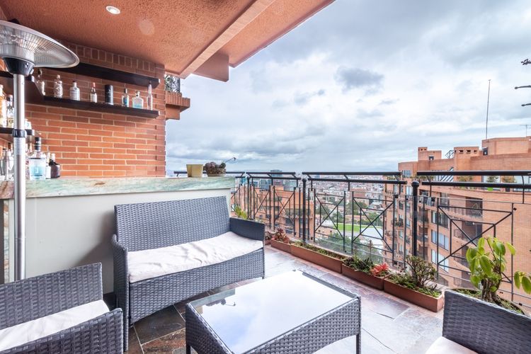 Apartamento de 4 alcobas en venta en Usaquen, Bogotá, 328 m² · foto 6 de 20