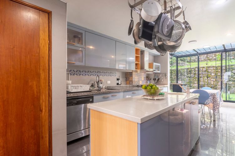 Apartamento de 4 alcobas en venta en El Seminario, Bogotá, 371 m² · foto 8 de 20