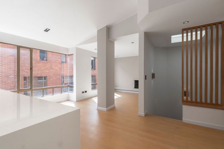 Apartamento de 2 alcobas en venta en San Patricio, Bogotá, 83 m² · foto 2 de 19