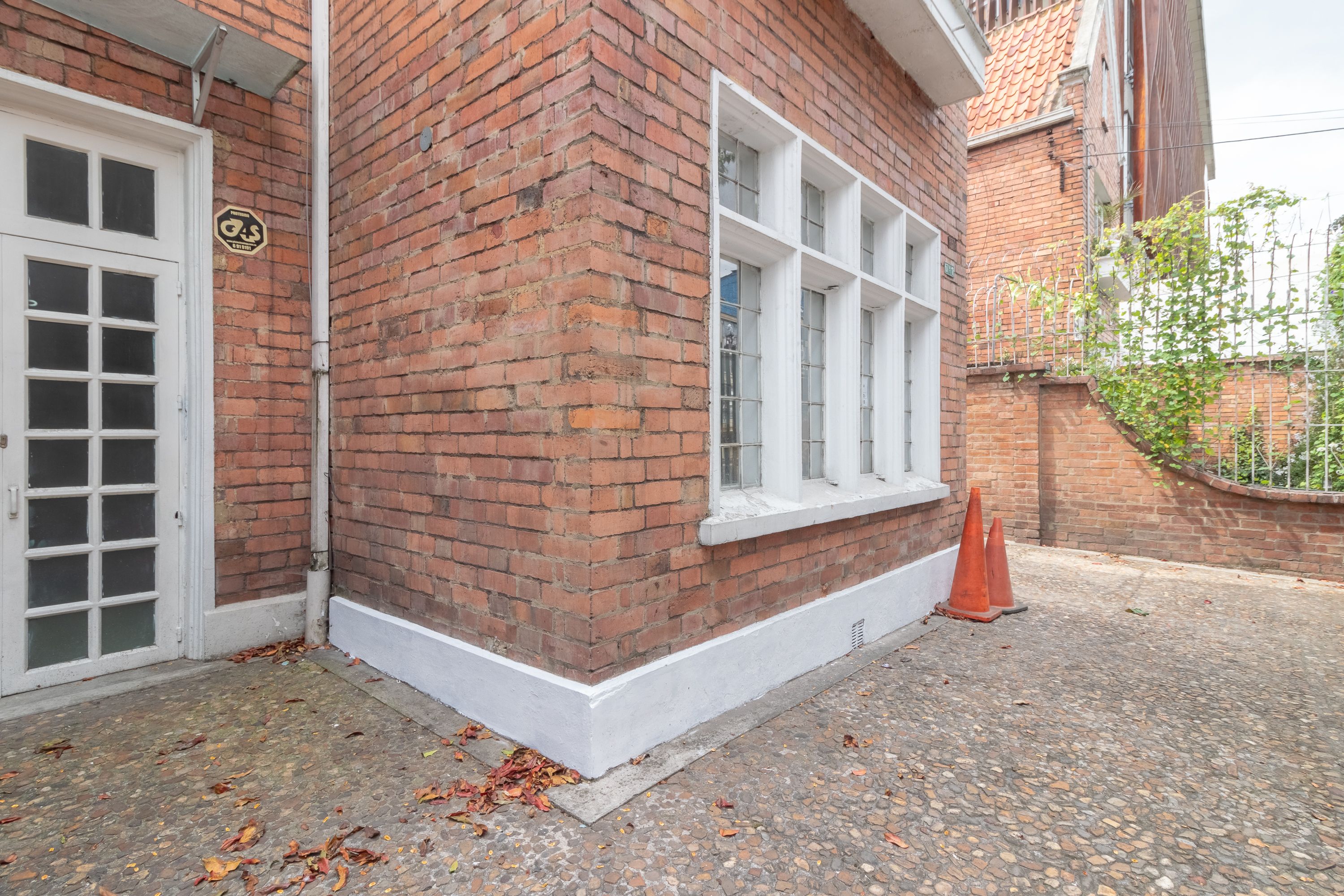 Casa en venta en Quinta Camacho, Bogotá · foto 2 de 17