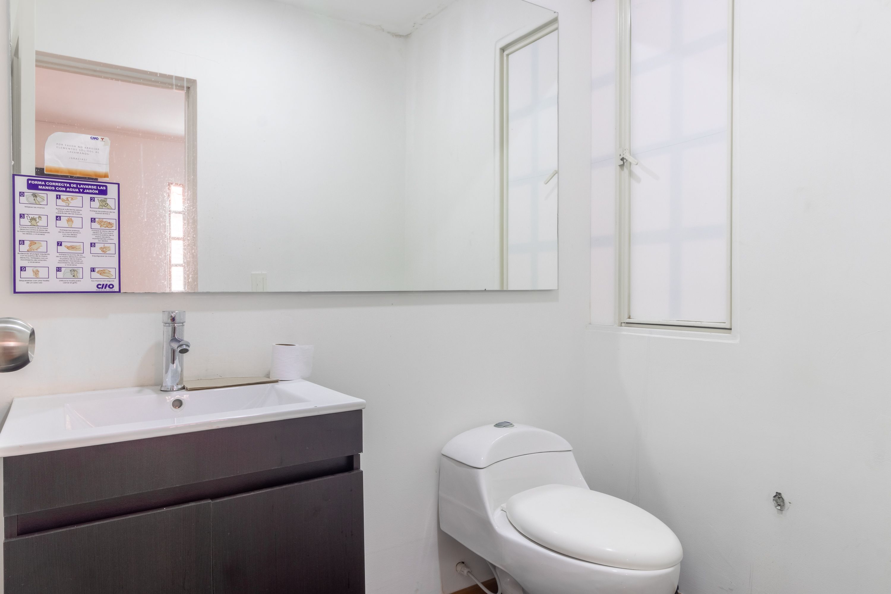 Casa en venta en Quinta Camacho, Bogotá · foto 7 de 17