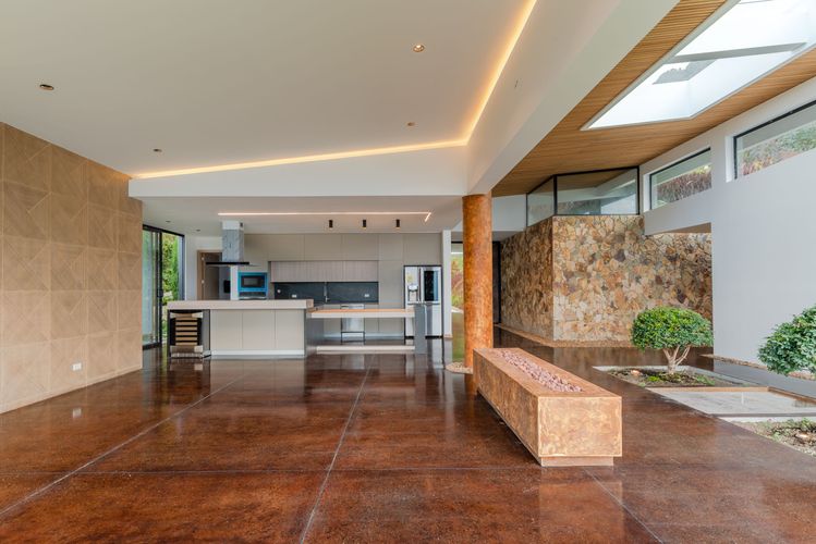 Casa de 3 alcobas en venta en Las Palmas, Envigado, 400 m² · foto 4 de 20