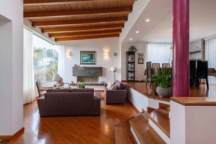 Casa de 3 alcobas en venta en El Libano, Bogotá, 270 m² · foto 3 de 20