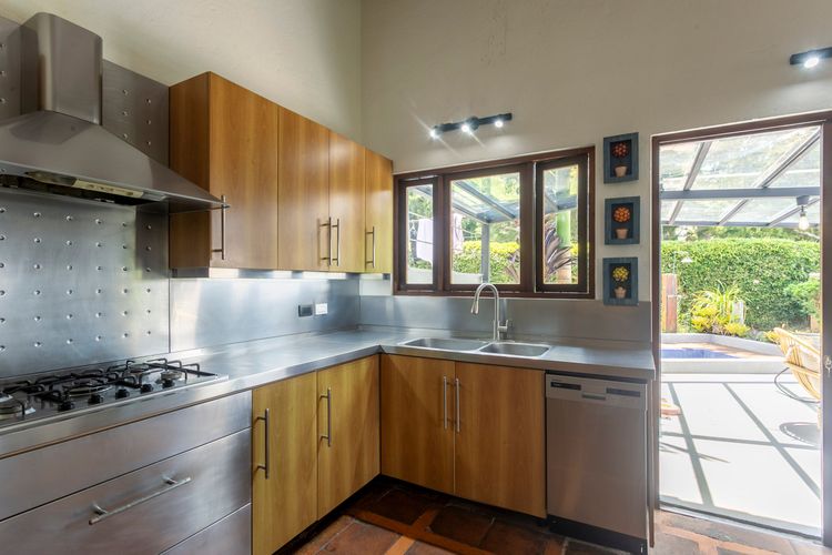 Casa de 3 alcobas en venta en Chipre, Rionegro, 281 m² · foto 15 de 20