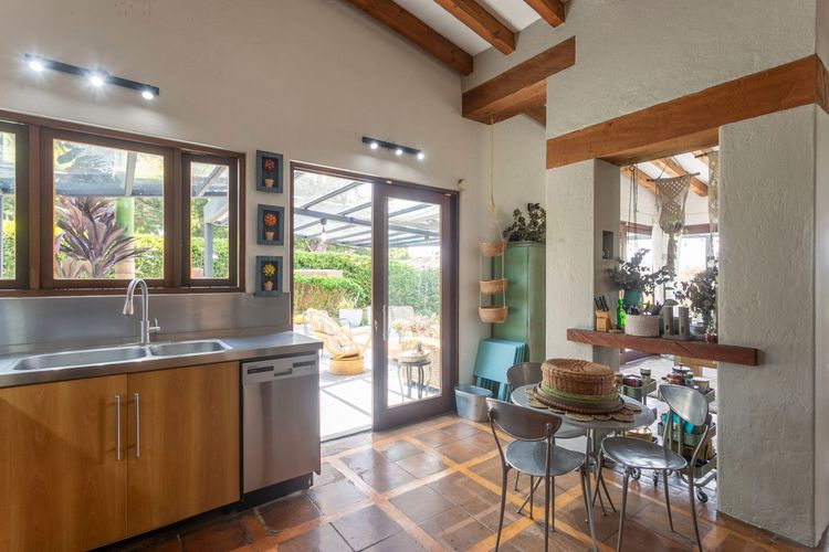 Casa de 3 alcobas en venta en Chipre, Rionegro, 281 m² · foto 16 de 20