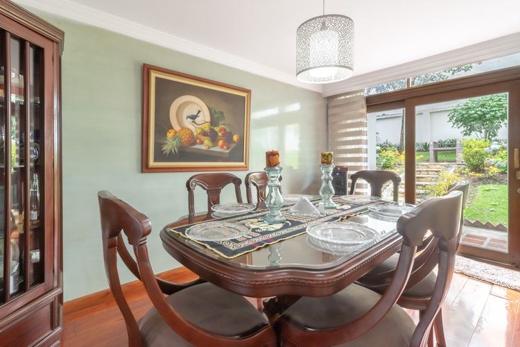 Casa de 4 alcobas en venta en Sotileza, Bogotá, 247 m² · foto 5 de 20