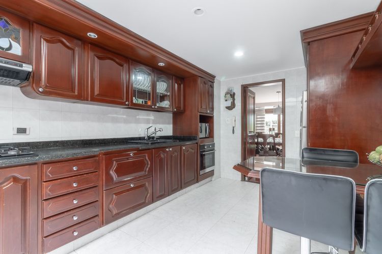 Casa de 4 alcobas en venta en Sotileza, Bogotá, 247 m² · foto 8 de 20