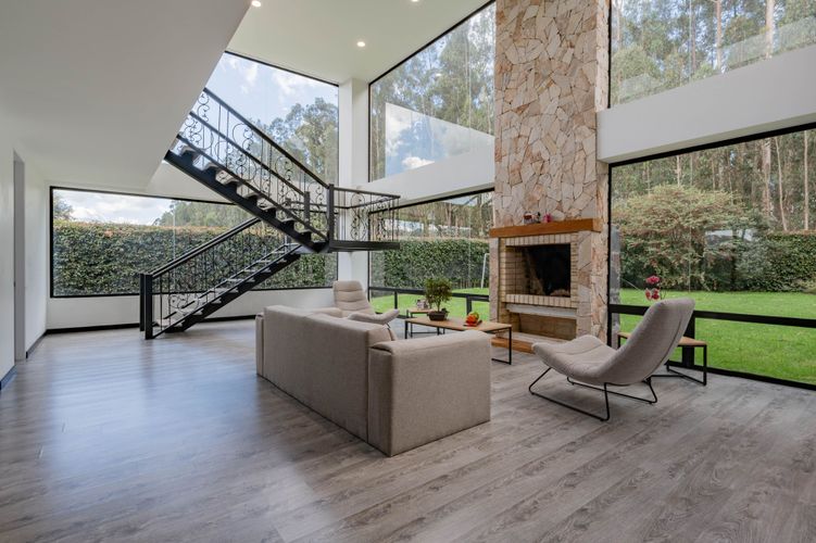 Casa de 4 alcobas en venta en Hatogrande, Sopó, 283 m² · foto 2 de 20
