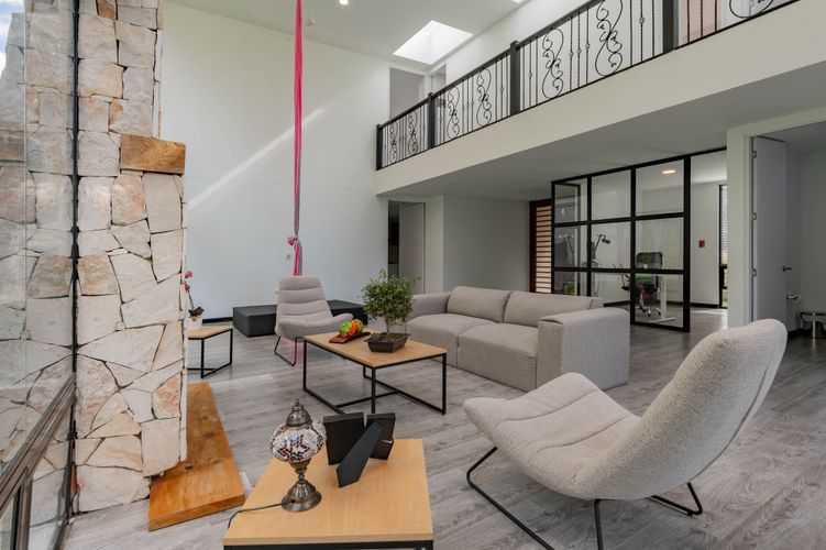 Casa de 4 alcobas en venta en Hatogrande, Sopó, 283 m² · foto 3 de 20
