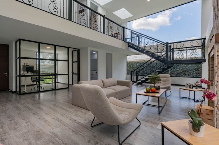Casa de 4 alcobas en venta en Hatogrande, Sopó, 283 m² · foto 4 de 20