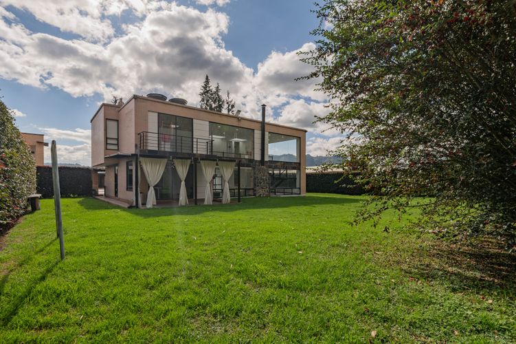 Casa de 4 alcobas en venta en Hatogrande, Sopó, 283 m² · foto 16 de 20
