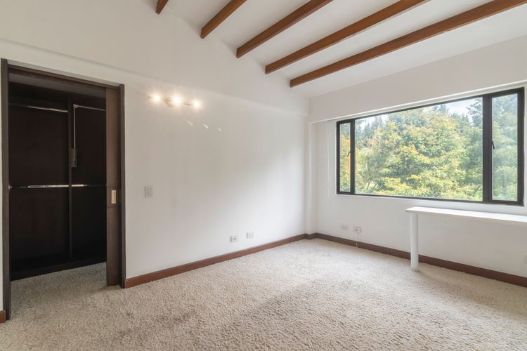 Casa de 5 alcobas en venta en Aposentos, Sopó, 400 m² · foto 17 de 20