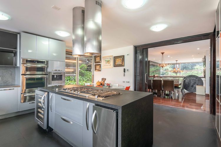 Casa de 6 alcobas en venta en Sotileza, Bogotá, 459 m² · foto 8 de 20